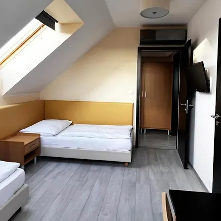 Zabcice Szálloda 3*