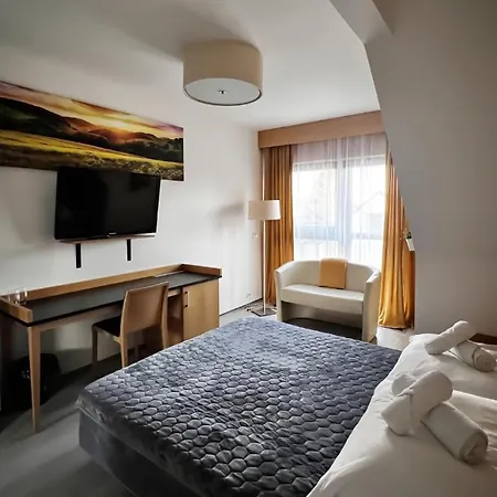 Zabcice Hotel 3*