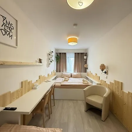 Hotel Zabcice
