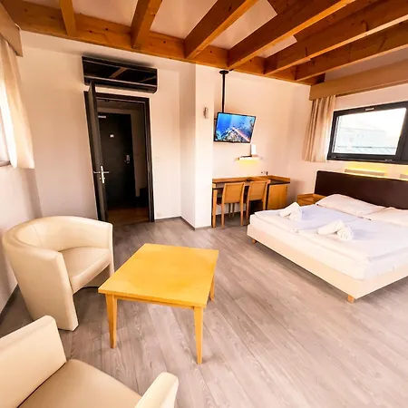 Zabcice Hotel Zabcice