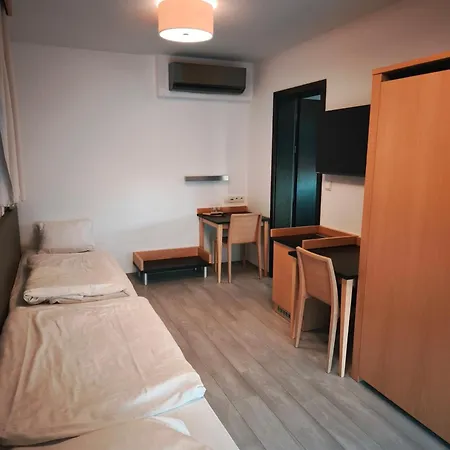 Hotel Zabcice 3*